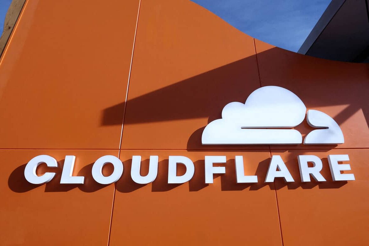 Cloudflare, uso dell'IA cresciuto del 600%; tagliati 1.100 posti, fatturato Q1 da record